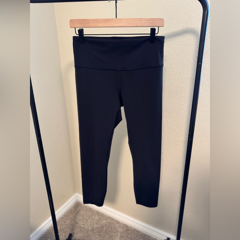 Lululemon Wunder Train High-Rise Crop 10